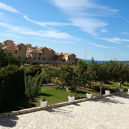 Vila Djordje Apartment Свети Стефан Екстериор снимка