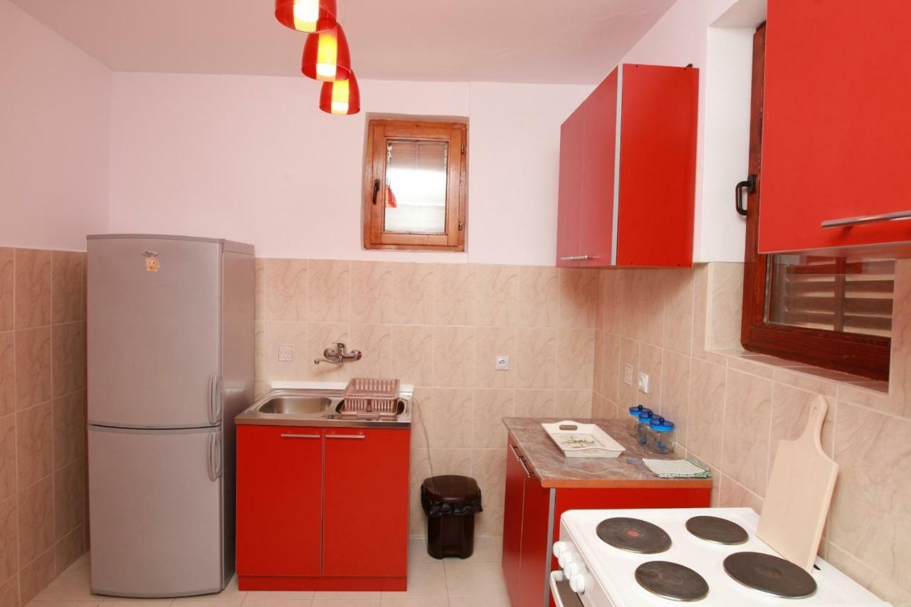 Vila Djordje Apartment Свети Стефан Екстериор снимка